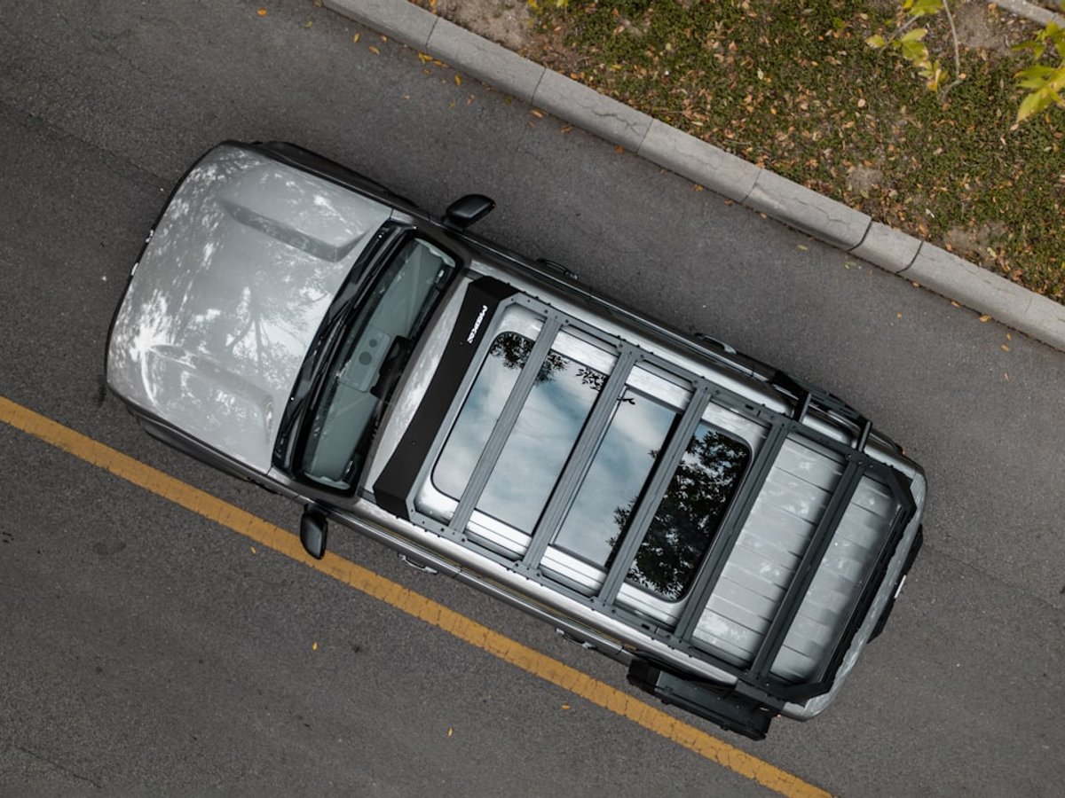Barres de toit aluminium aéronautique pour voiture — XPERIENCE VISION