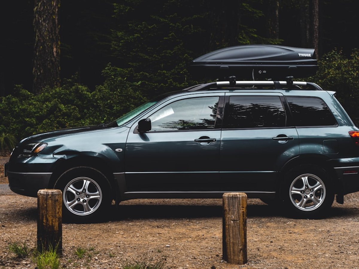 Coffre de toit 440 litres aérodynamique pour voiture — XPERIENCE VISION
