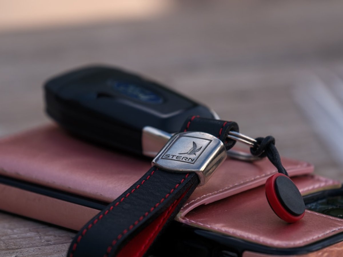 Housse de clé cuir anti-RFID sécurité voiture — XPERIENCE VISION